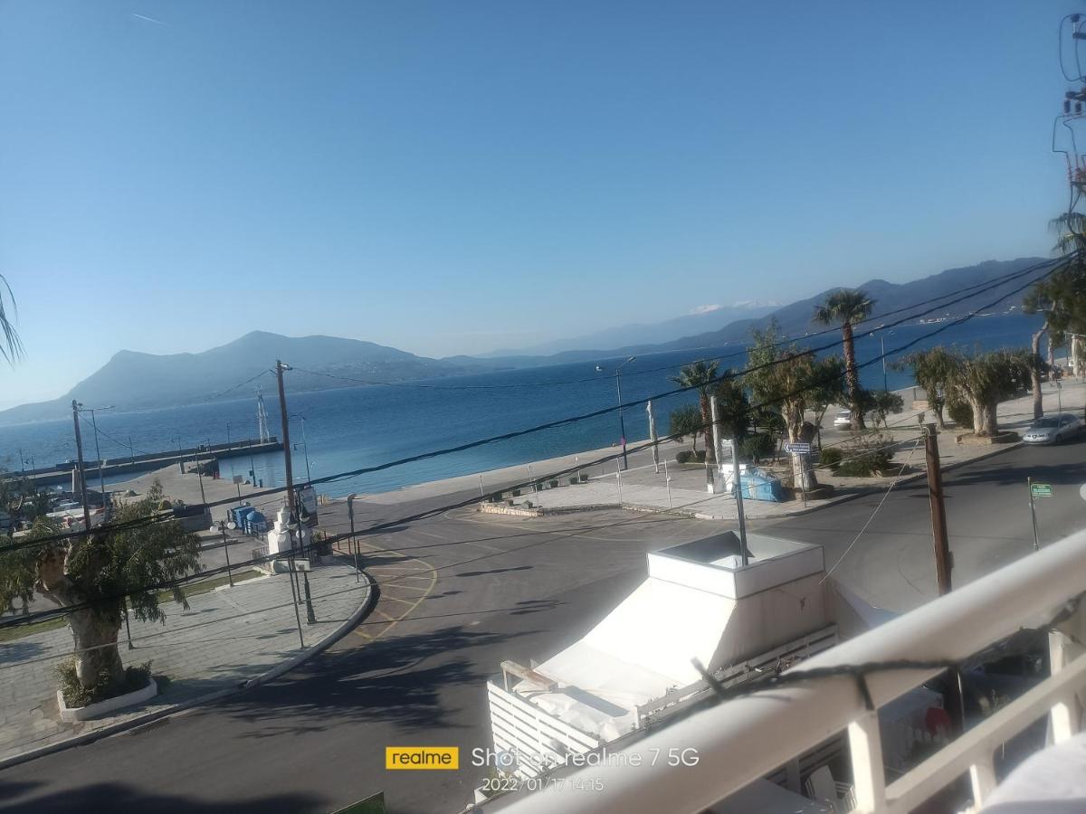 ホテル Palatino ルトラ・エディプソス エクステリア 写真